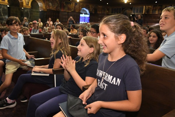 2026 jea randi moss students clapping