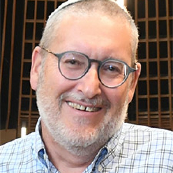 Educator Eric Hartung