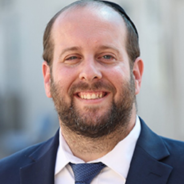 Educator Rabbi Yossi Elefant