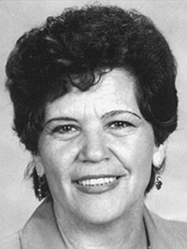 Educator Esther Bar-Shai