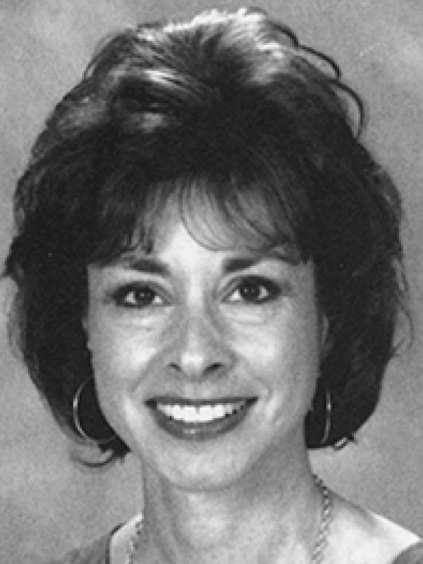 Educator Elyse Flier
