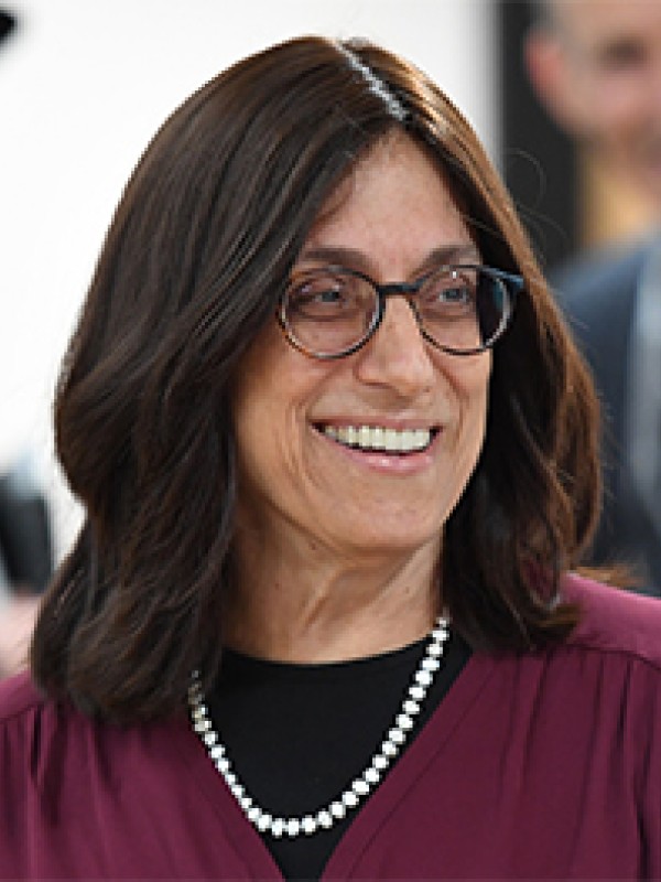 Educator Shoshana Braude