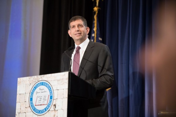 2016 27th Luncheon sam grundwerg