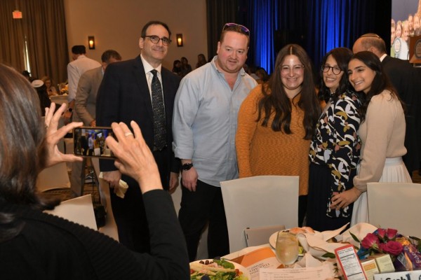2021 JEA 31 Awards Luncheon Chana Zauderer family