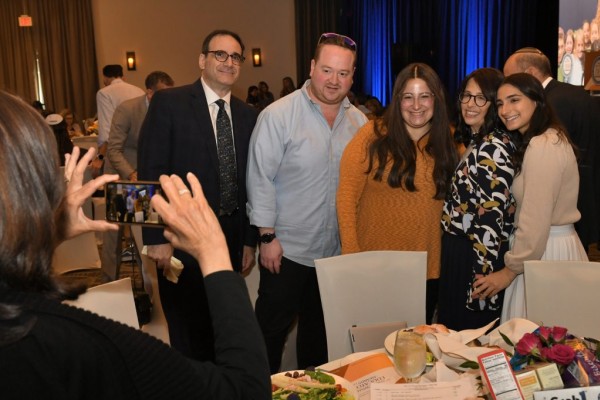 2021 JEA 31 Awards Luncheon Chana Zauderer family