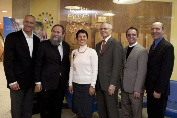 2010 golan notification distinguished guests