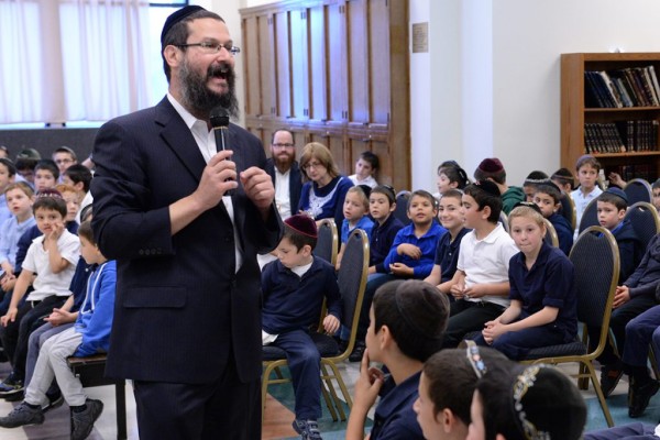2014 Mendel Greenbaum notification shocked Menachem