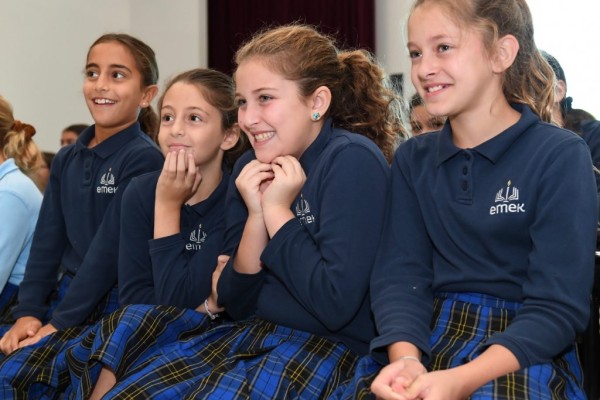 2019 Michelle Andron Notification Emek students