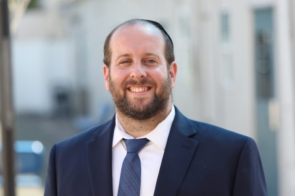 2024 rabbi yossi BIO